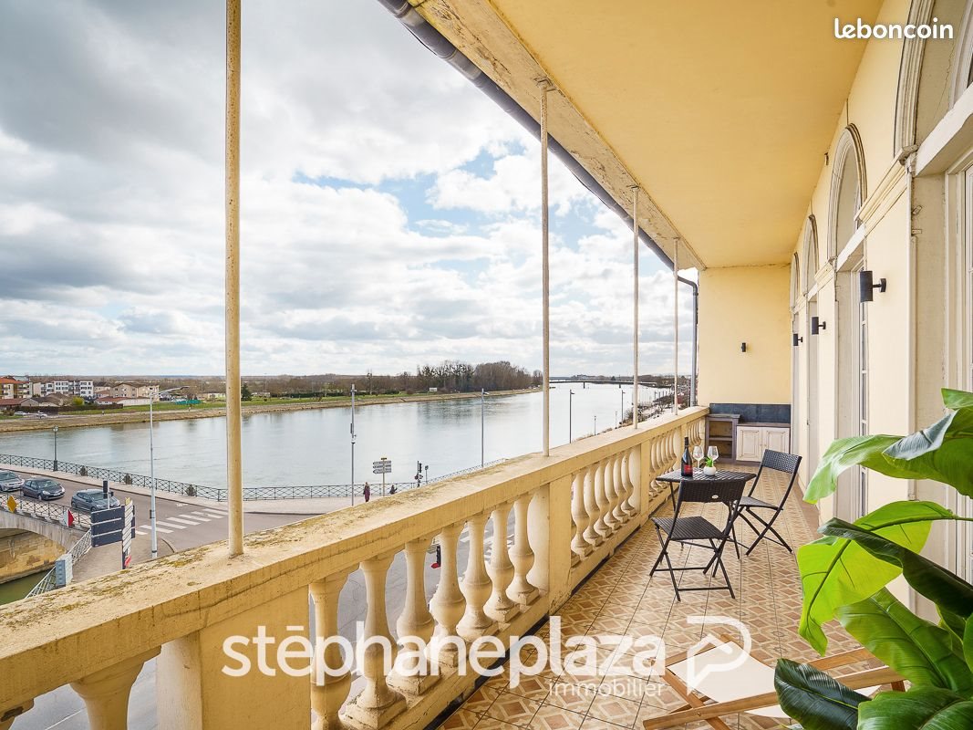 Appartement à vendre, 253m², Mâcon