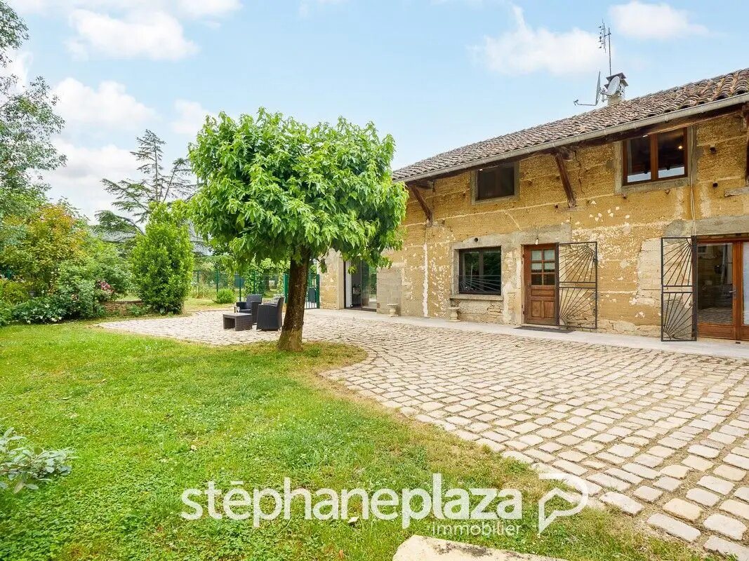 Maison à vendre, 220m², Grièges