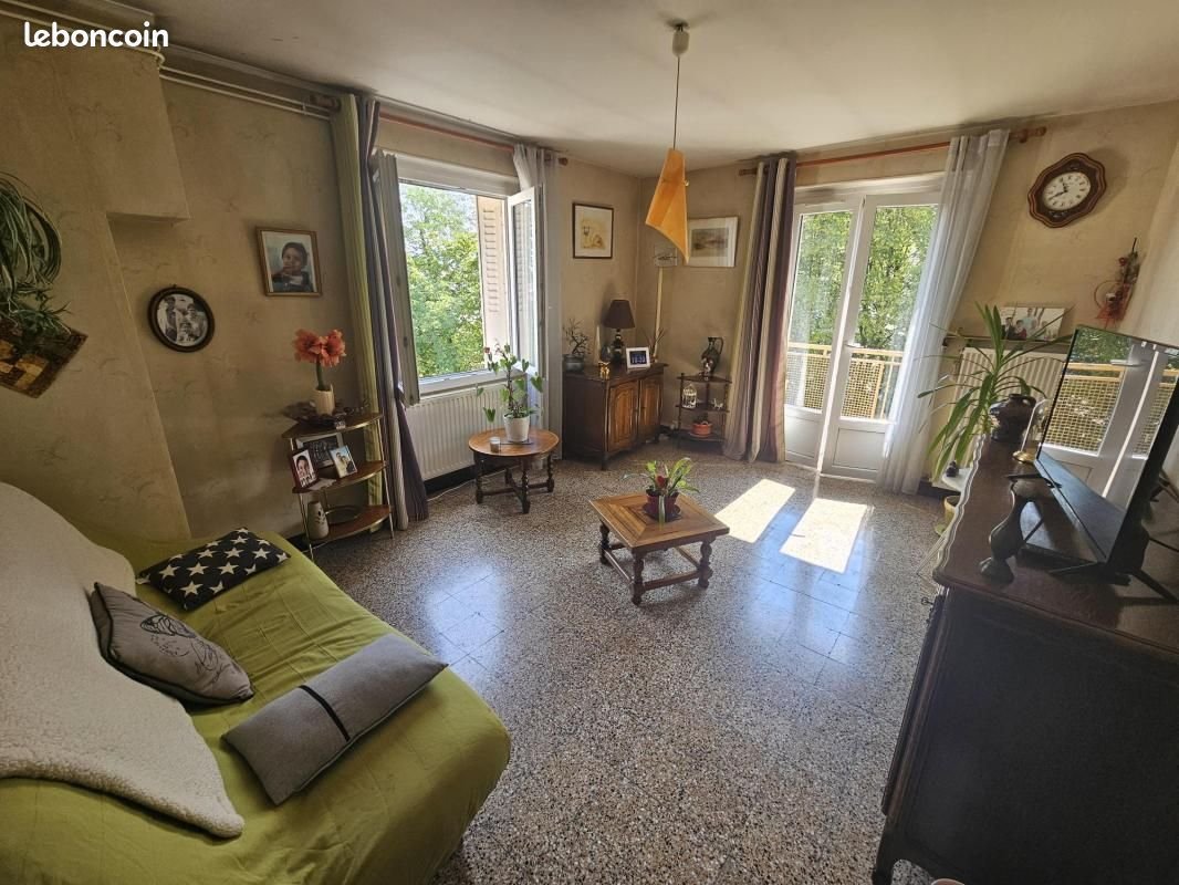Appartement à vendre, 51m², Lons-le-Saunier