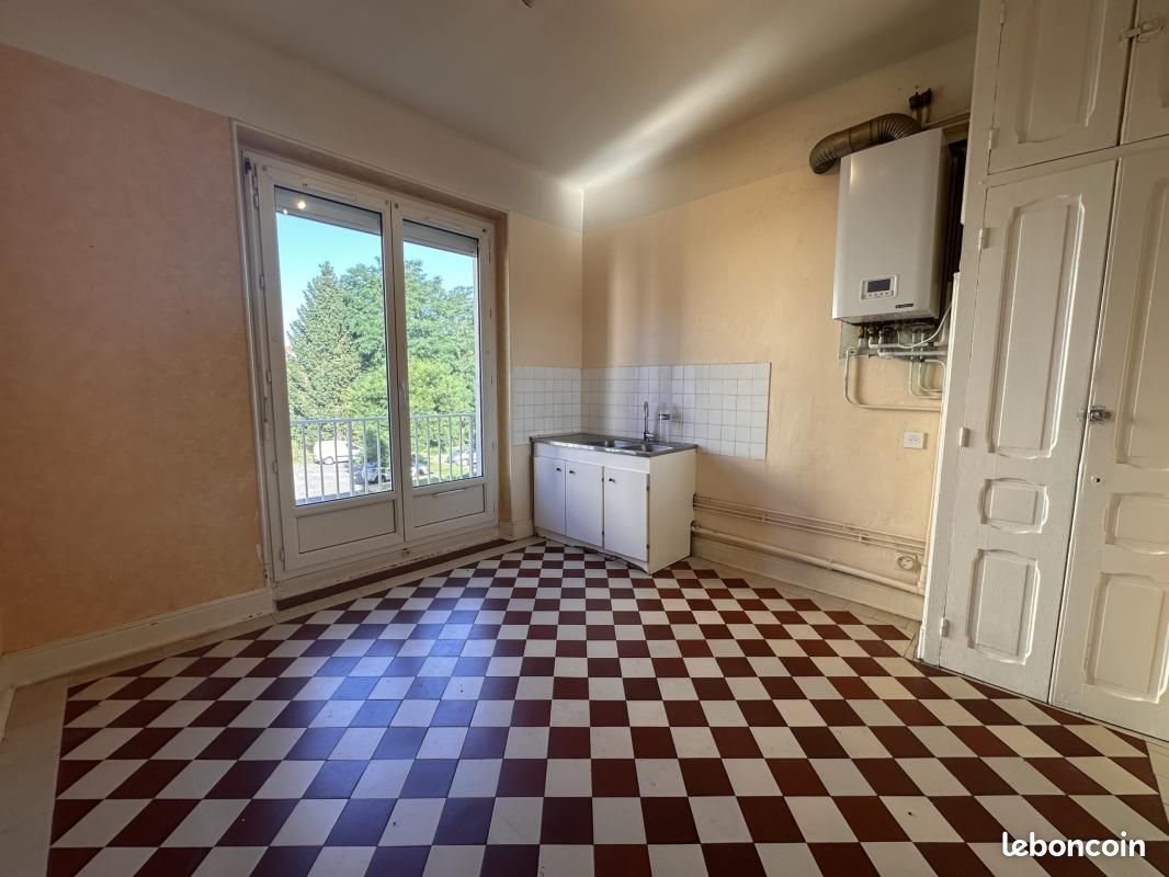 Appartement à louer, 60m², Dole