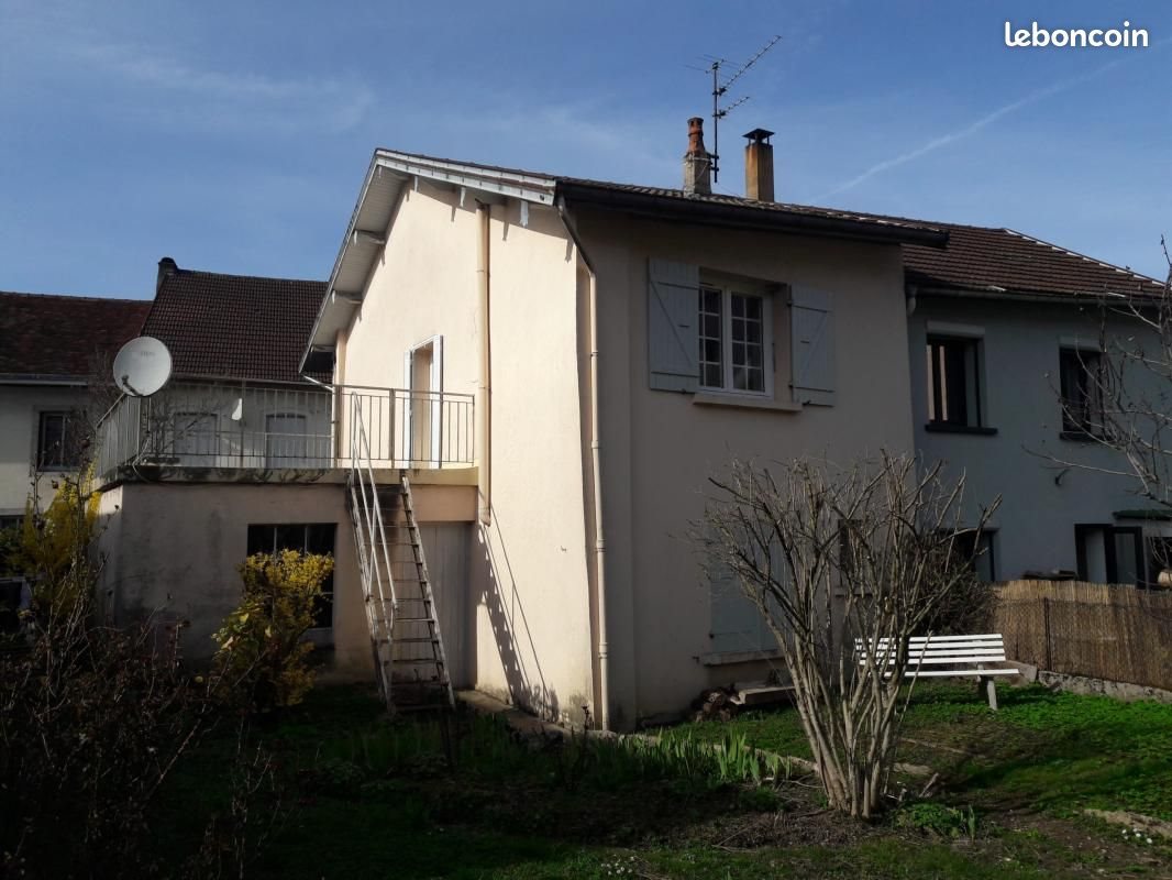 Maison à louer, 50m², Arbois