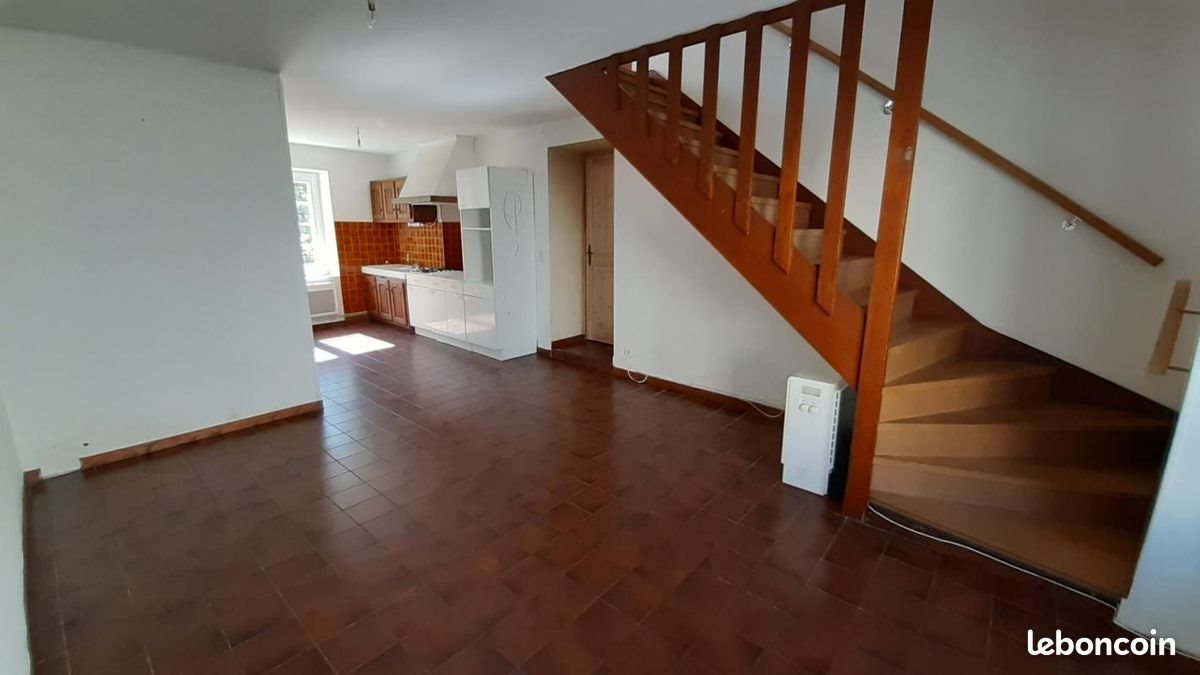 Maison à louer, 50m², Arbois