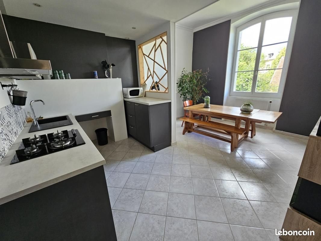 Appartement à vendre, 69m², Lons-le-Saunier