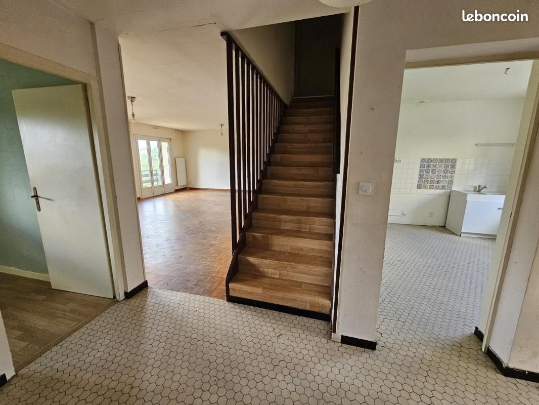 Maison à vendre, 133m², Lons-le-Saunier