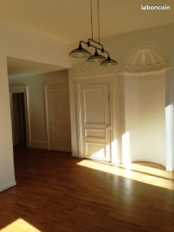 Appartement à louer, 102m², Lons-le-Saunier