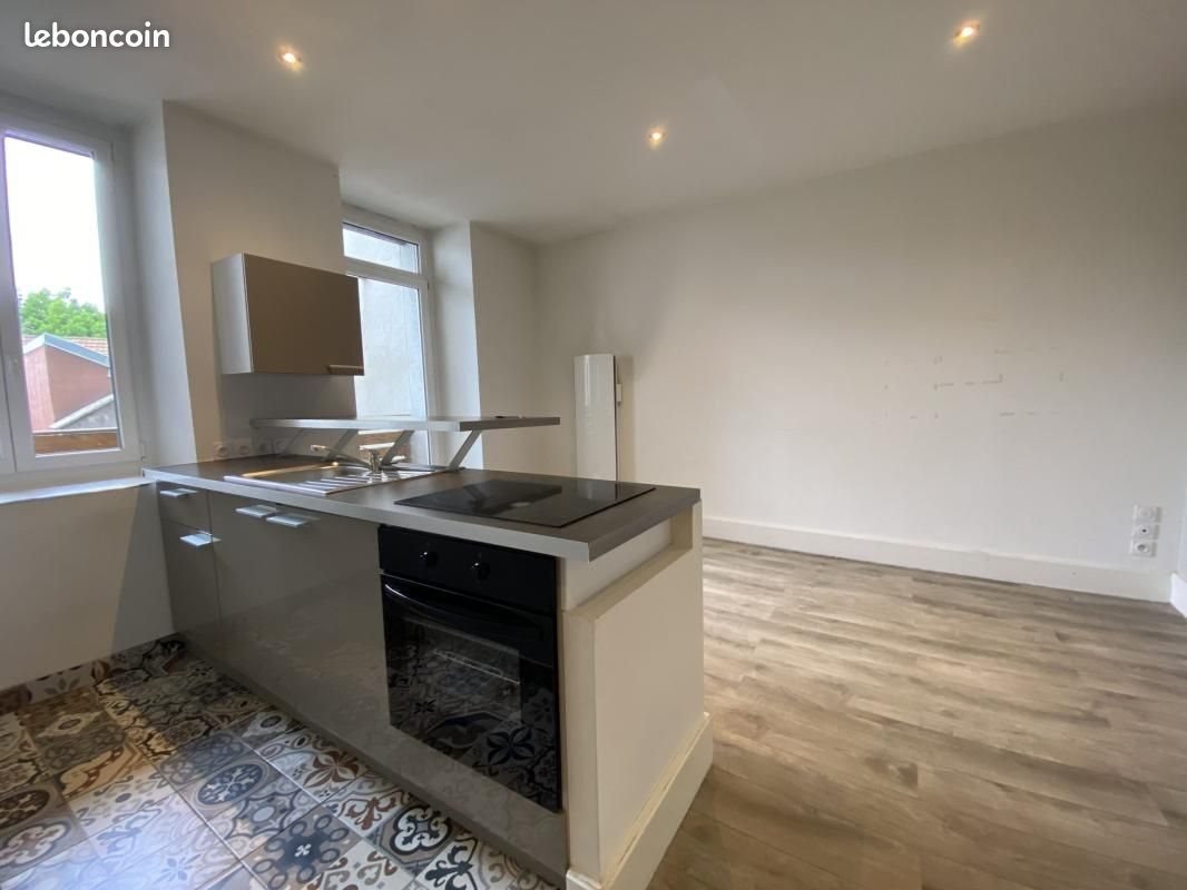 Appartement à louer, 49m², Lons-le-Saunier
