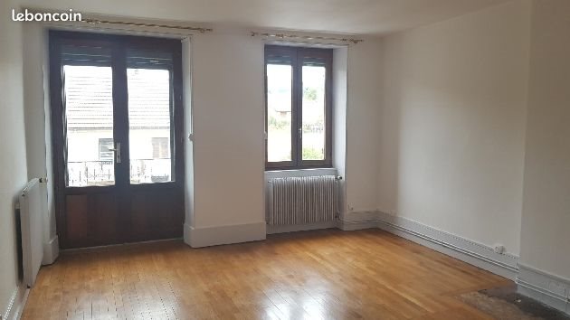 Appartement à louer, 76m², Montmorot