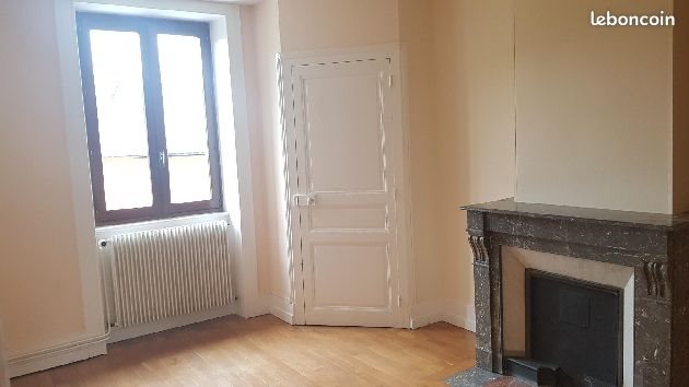 Appartement à louer, 76m², Montmorot