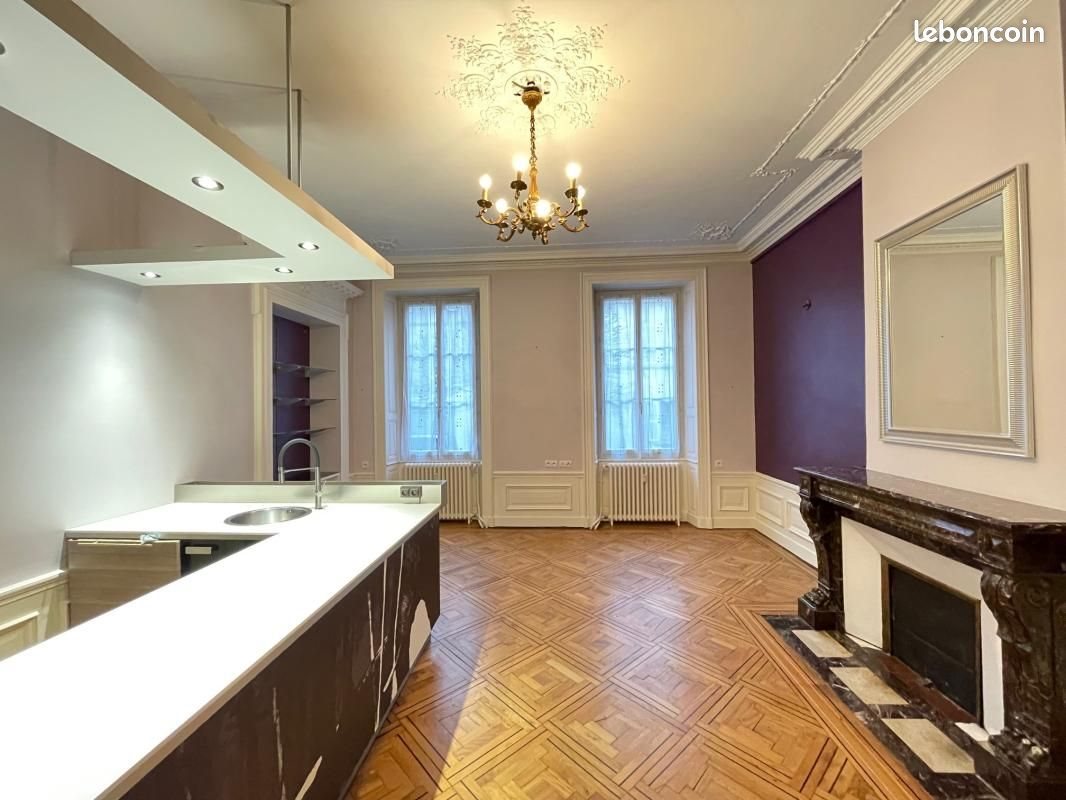 Appartement à louer, 61m², Lons-le-Saunier