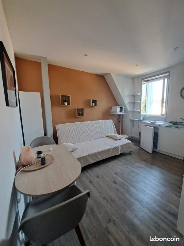 Appartement à louer, 16m², Lons-le-Saunier