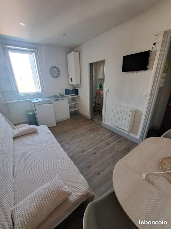 Appartement à louer, 16m², Lons-le-Saunier