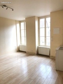 Appartement à louer, 44m², Lons-le-Saunier
