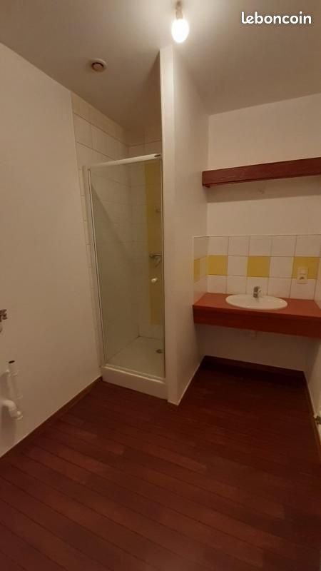 Appartement à louer, 82m², Poligny