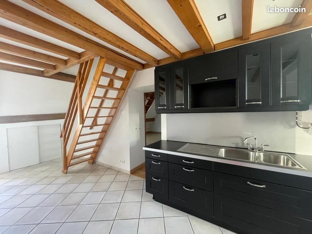 Appartement à louer, 70m², Lons-le-Saunier