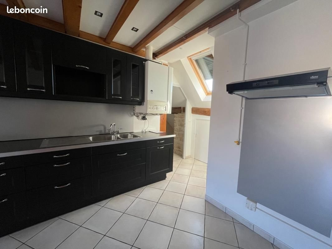 Appartement à louer, 70m², Lons-le-Saunier