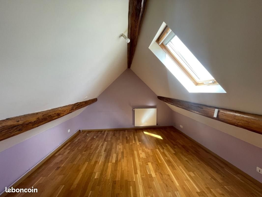 Appartement à louer, 70m², Lons-le-Saunier