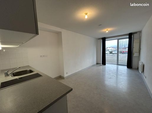 Advert pic 0