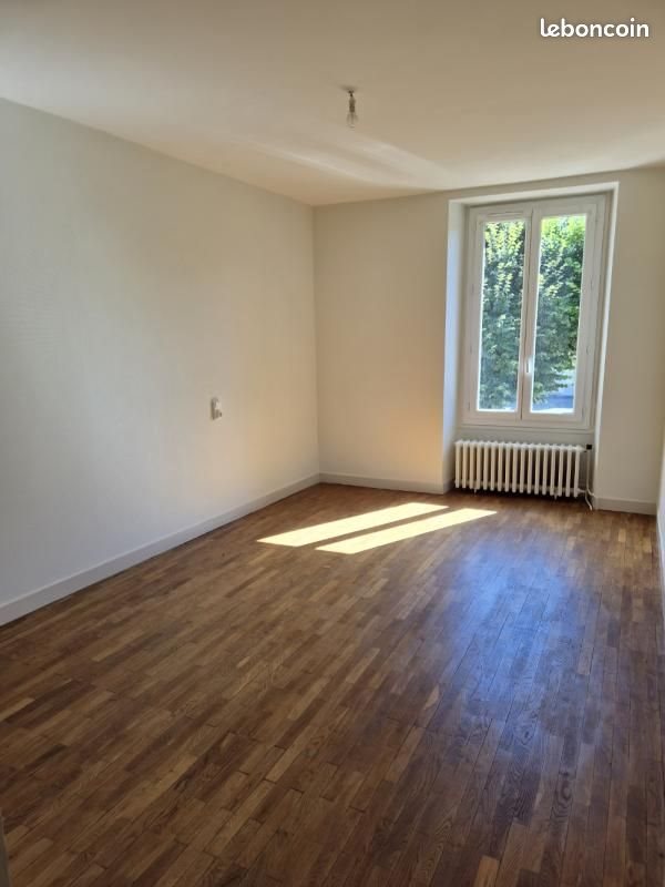 Maison à louer, 109m², Ruffey-sur-Seille