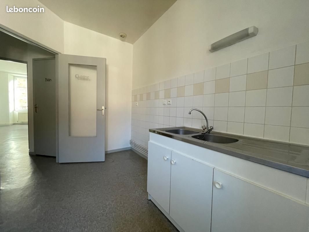 Appartement à louer, 70m², Lons-le-Saunier
