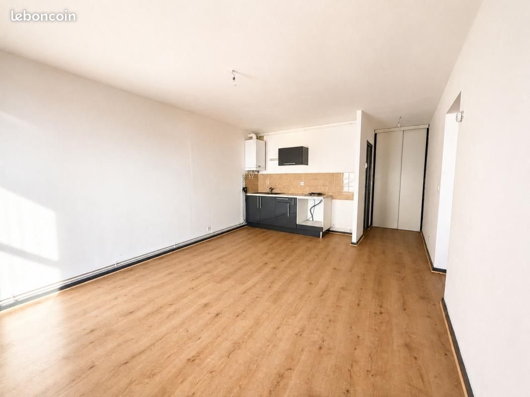 Appartement à louer, 41m², Perrigny