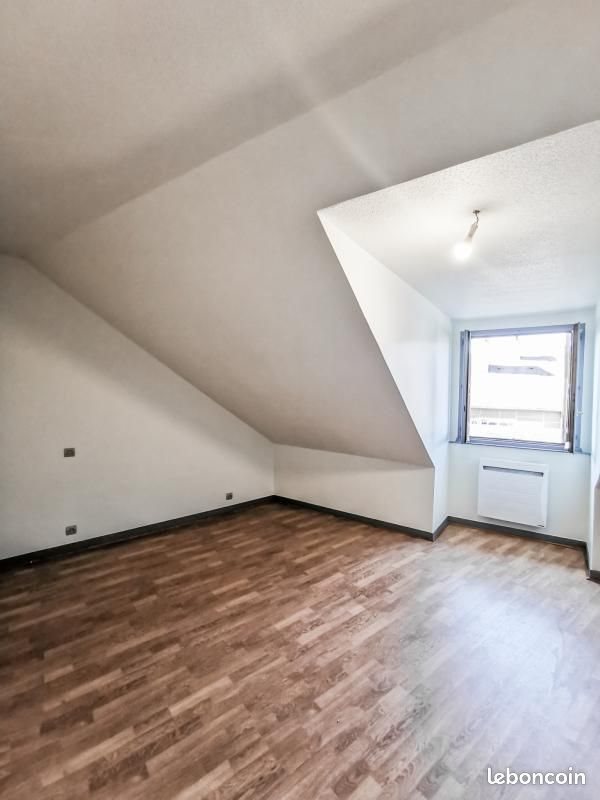 Appartement à louer, 96m², Lons-le-Saunier