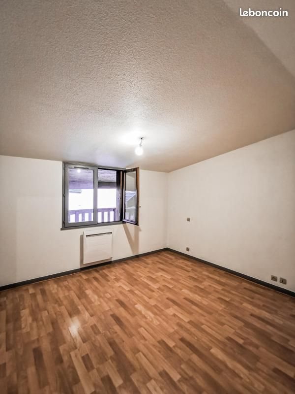 Appartement à louer, 96m², Lons-le-Saunier