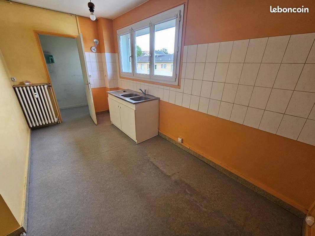 Appartement à vendre, 70m², Lons-le-Saunier