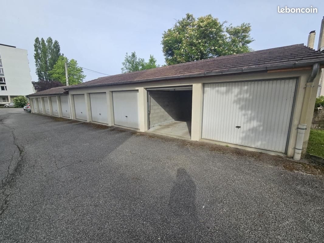 Appartement à vendre, 70m², Lons-le-Saunier