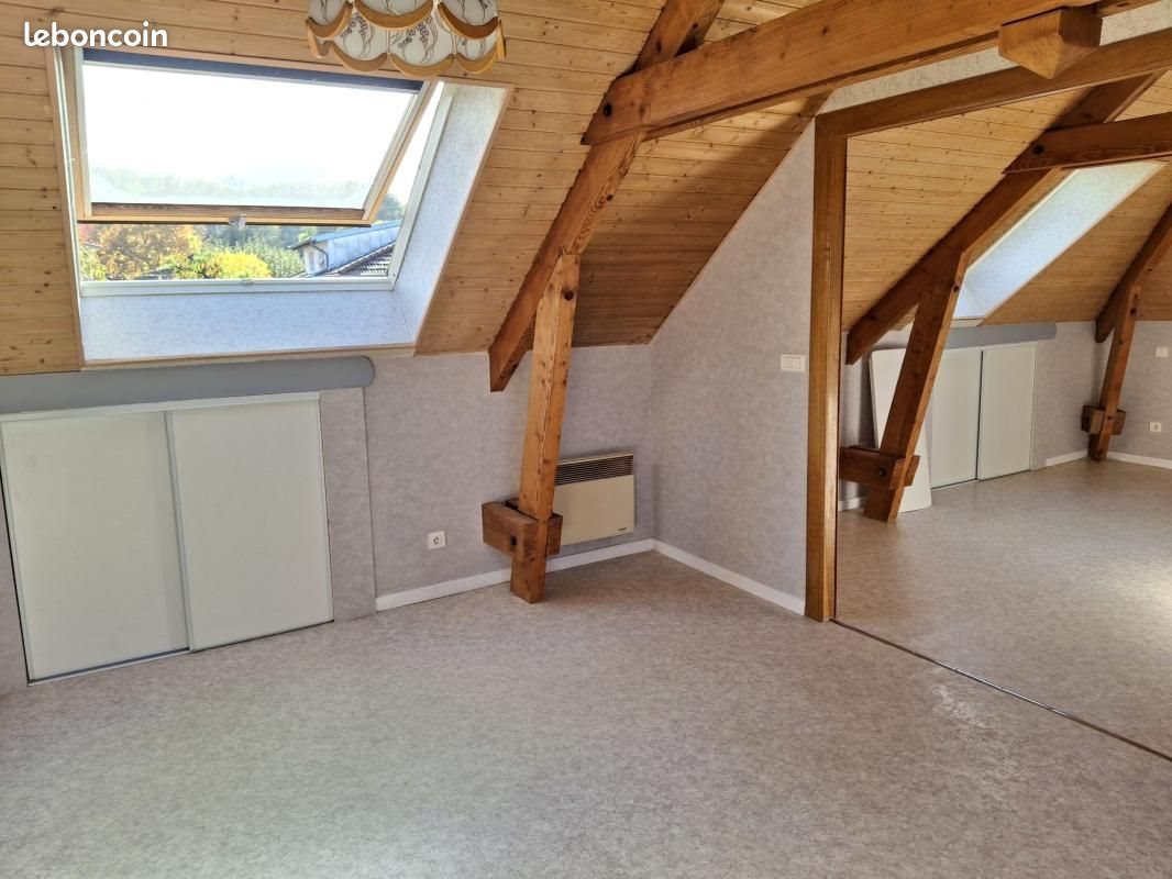 Appartement à louer, 35m², Dole