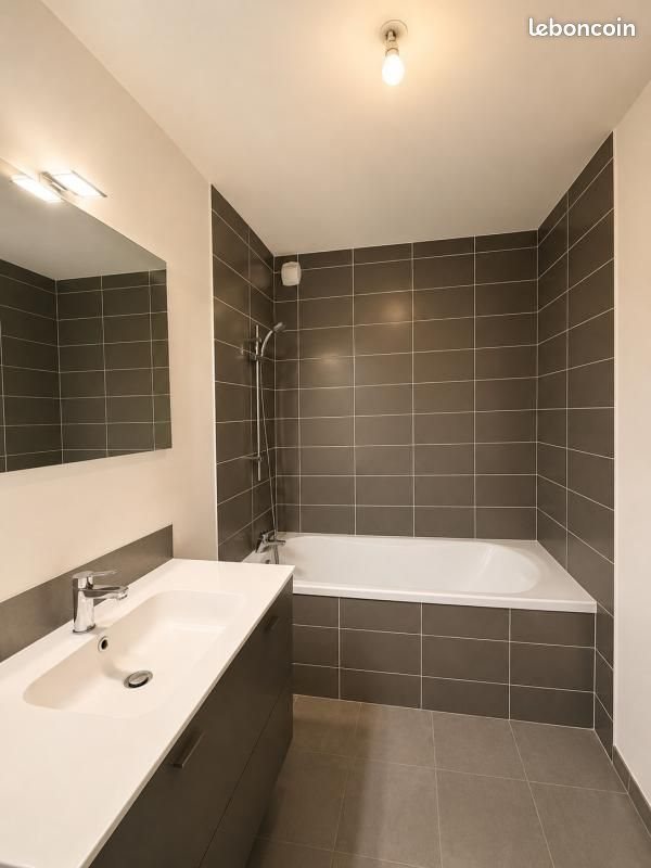 Appartement à louer, 95m², Montferrand-le-Château