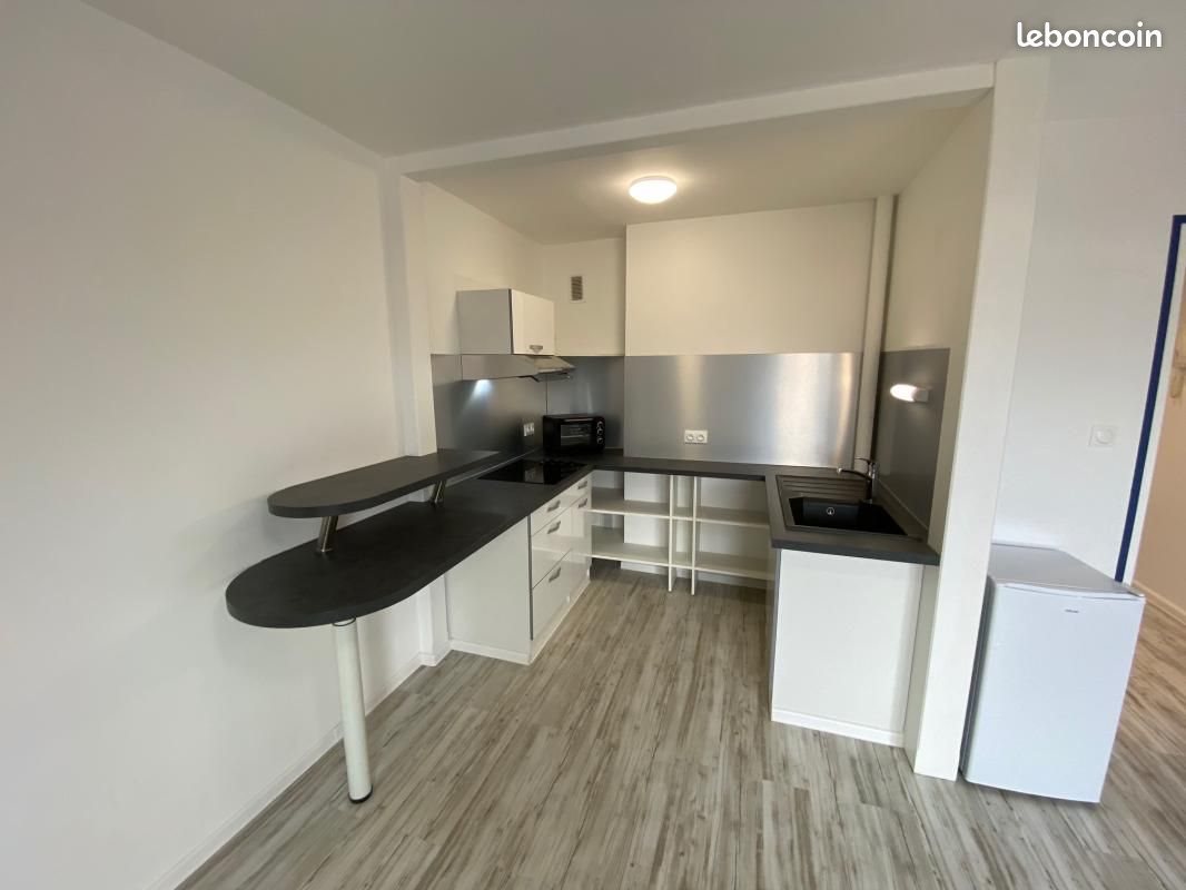 Appartement à louer, 40m², Lons-le-Saunier