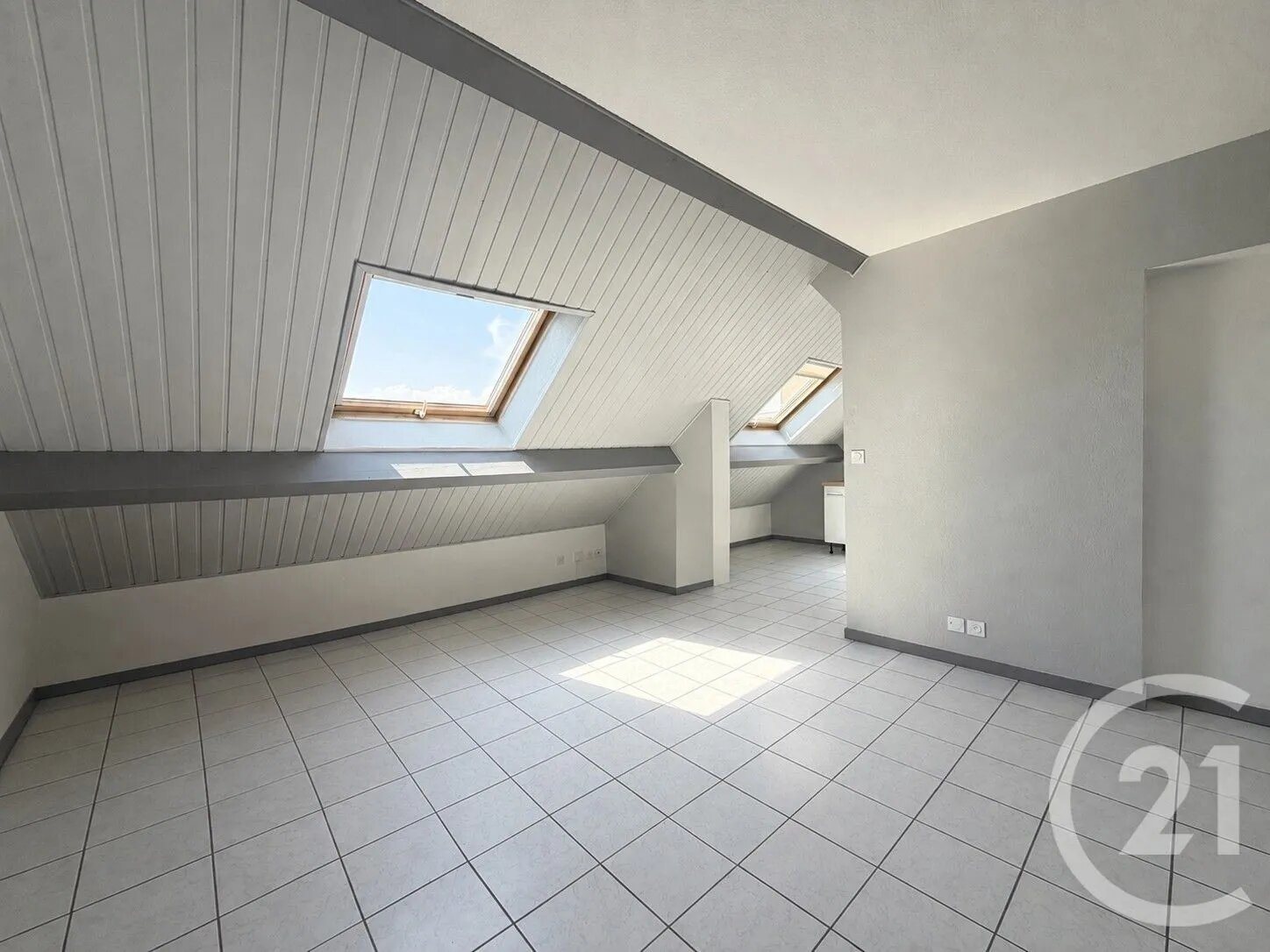 Appartement à louer, 44m², Dole
