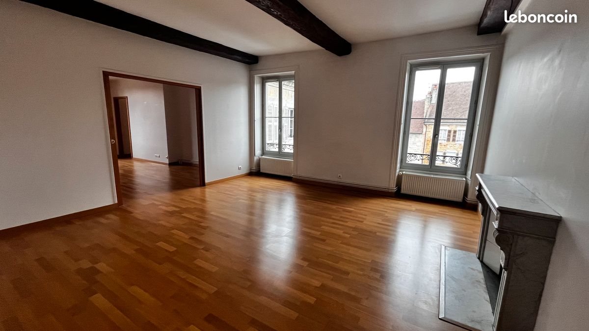 Appartement à louer, 132m², Arbois