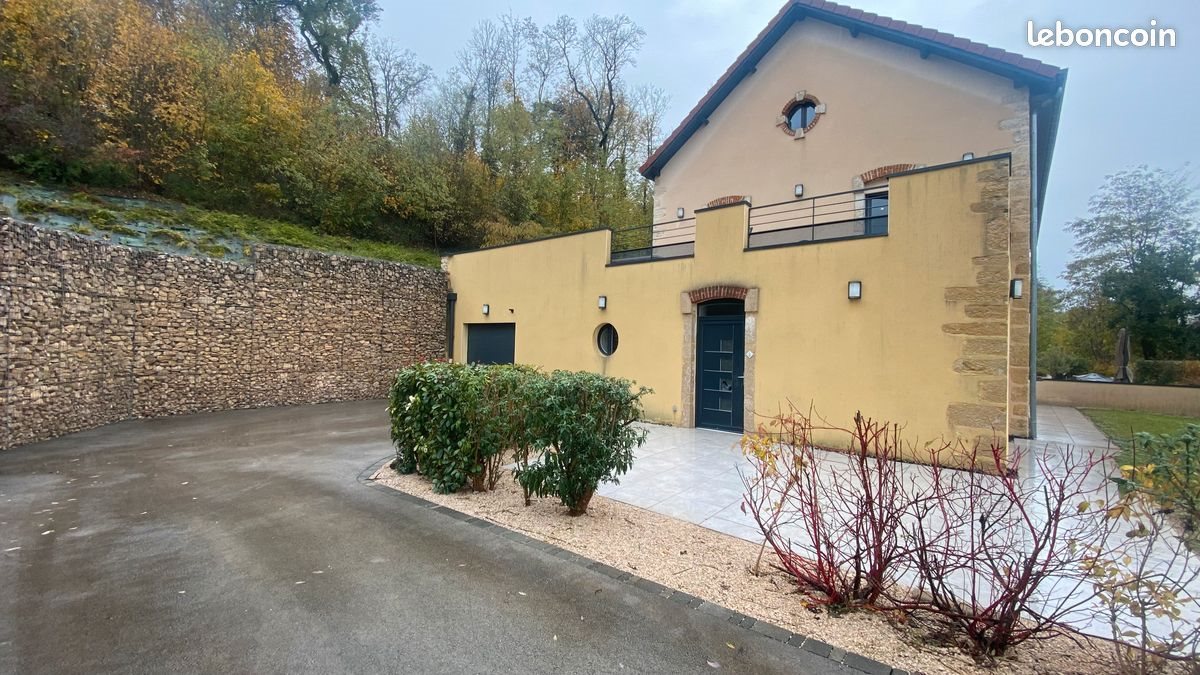 Appartement à louer, 94m², Dole