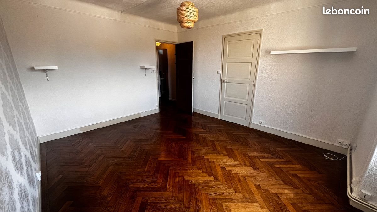 Maison à louer, 99m², Arbois