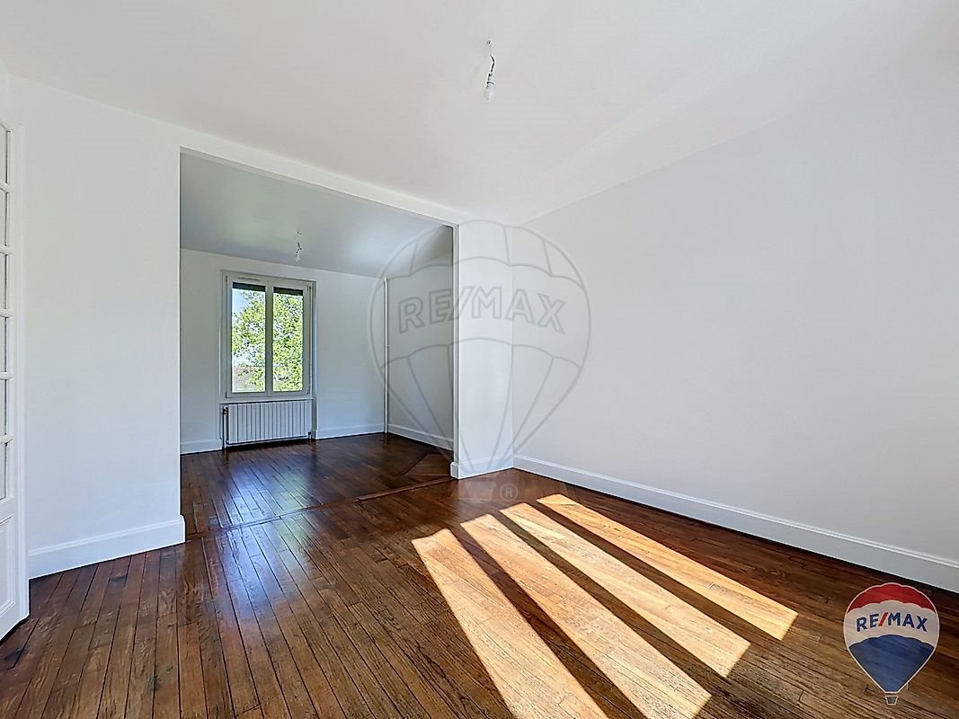Maison à louer, 150m², Blanzy