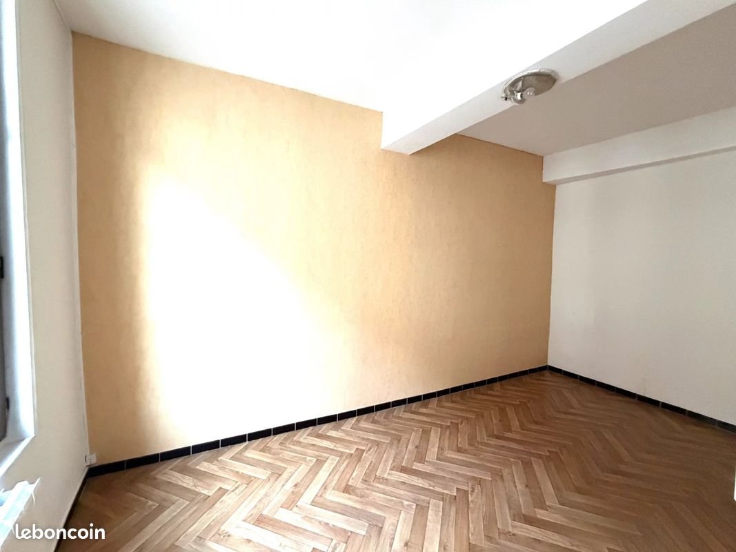 Appartement à vendre, 57m², Auxerre