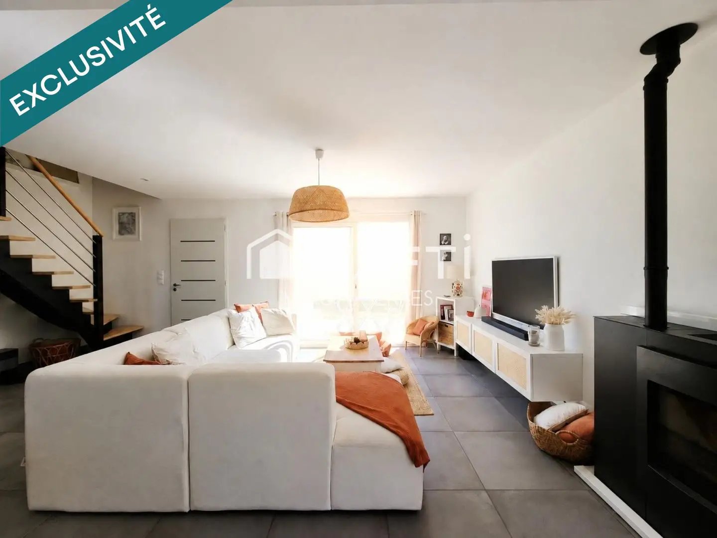 Maison à vendre, 125m², Castine-en-Plaine