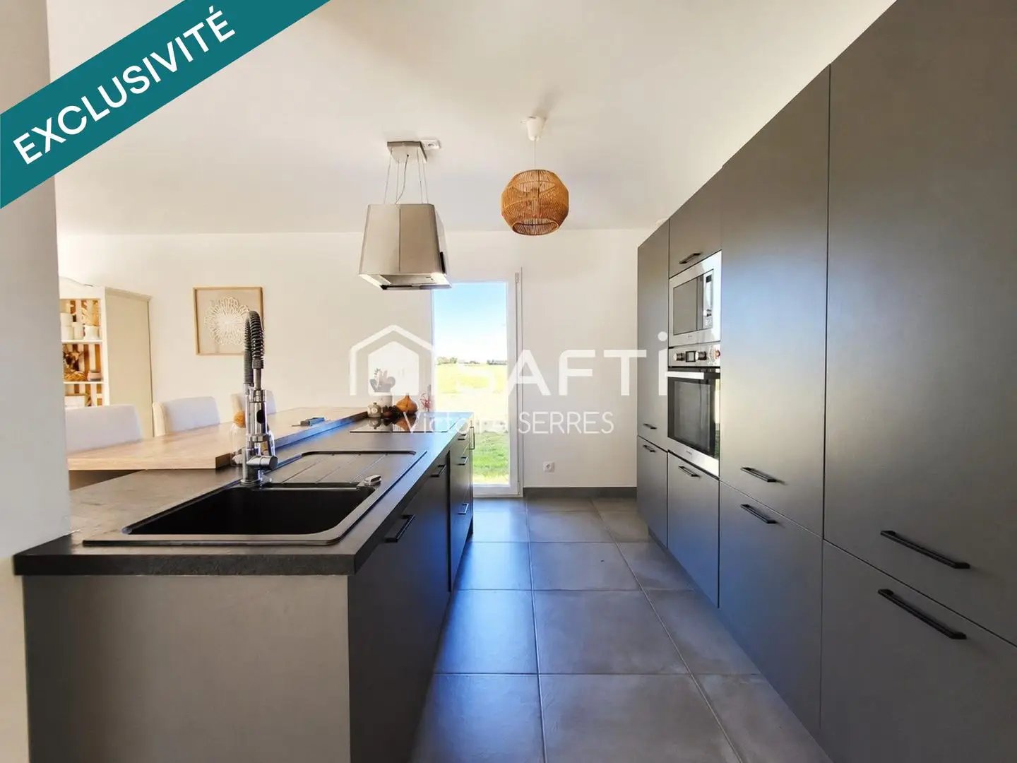 Maison à vendre, 125m², Castine-en-Plaine
