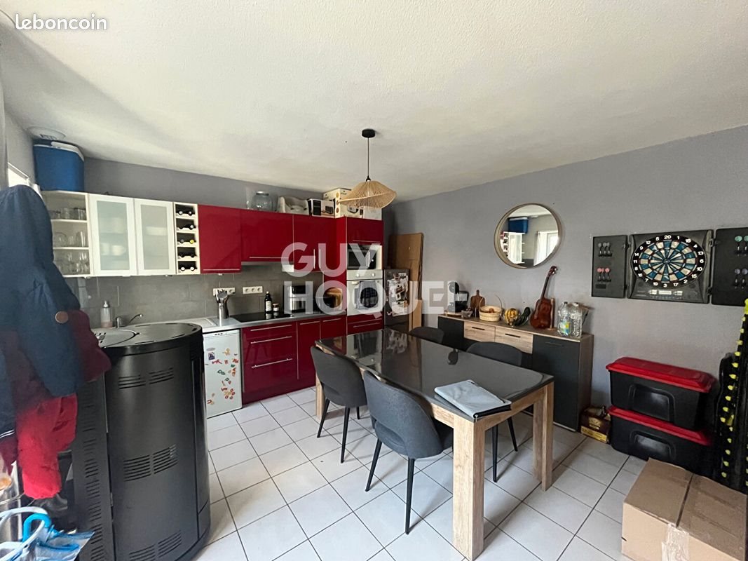 Appartement à louer, 49m², Gy