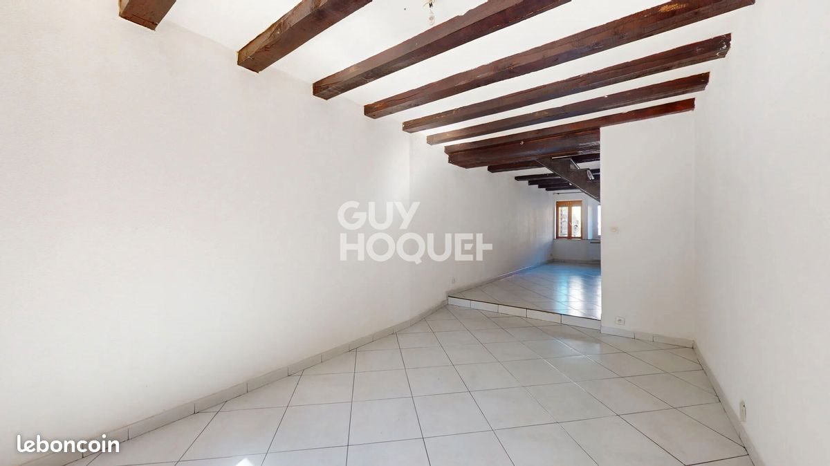Appartement à louer, 100m², Noidans-lès-Vesoul
