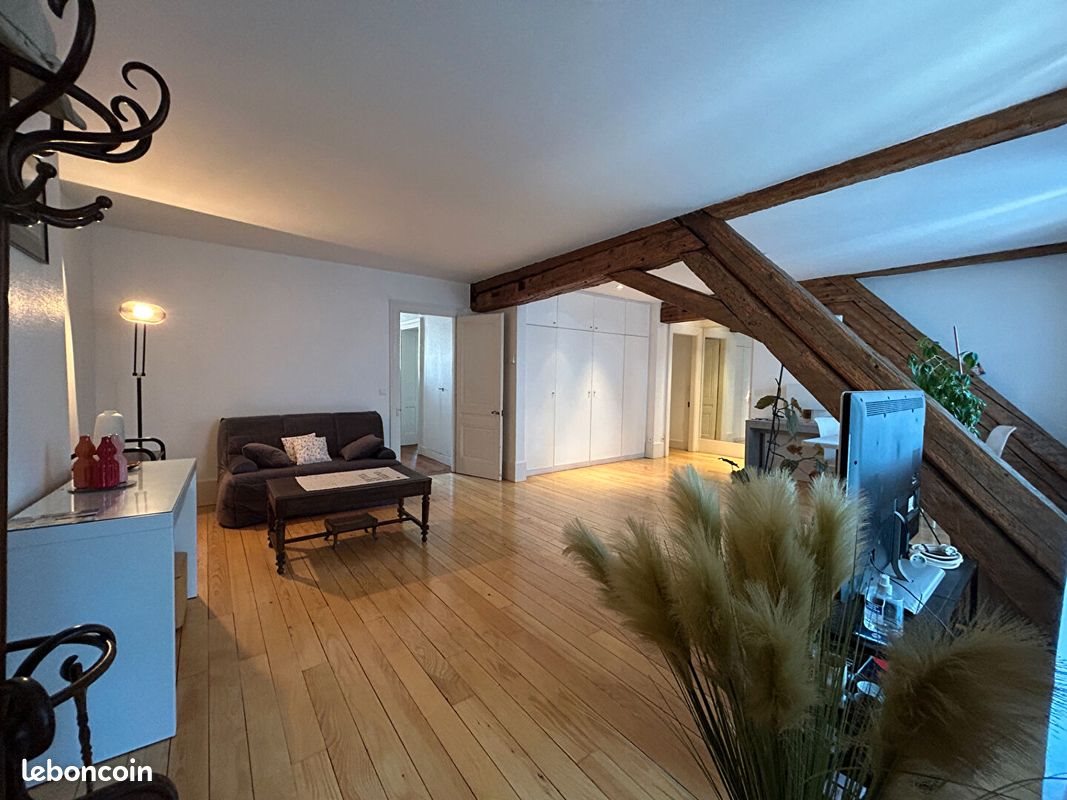 Appartement à louer, 104m², Besançon