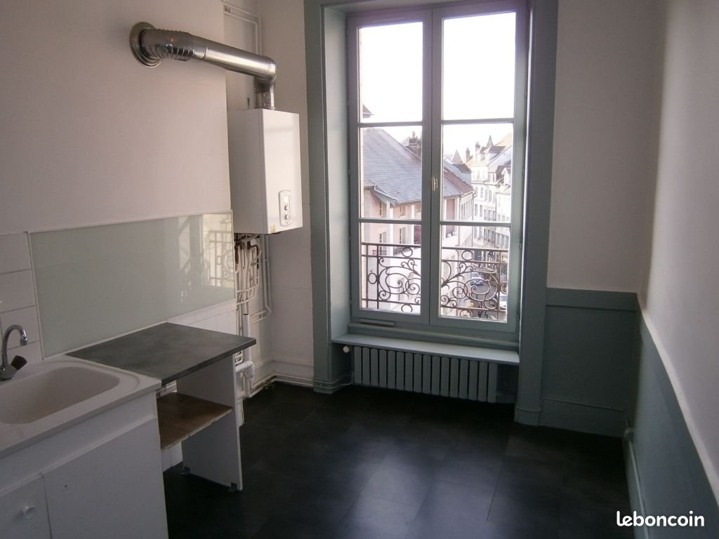 Appartement à louer, 48m², Besançon