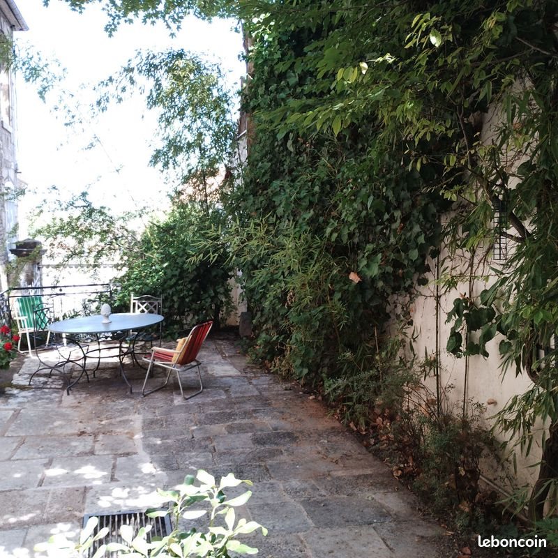 Appartement à louer, 189m², Besançon