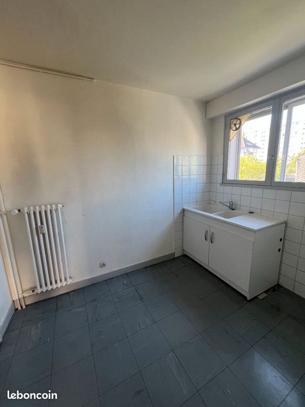 Appartement à louer, 45m², Besançon