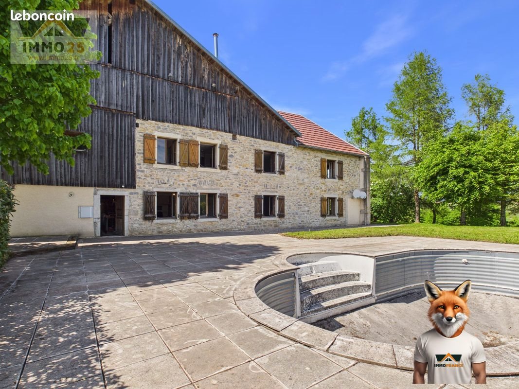 Maison à vendre, 465m², Orchamps-Vennes