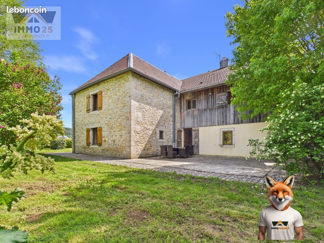 Maison à vendre, 465m², Orchamps-Vennes