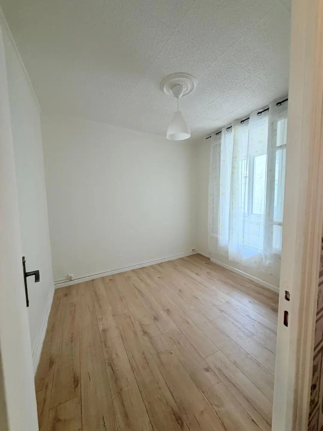 Appartement à vendre, 37m², Le Bourget