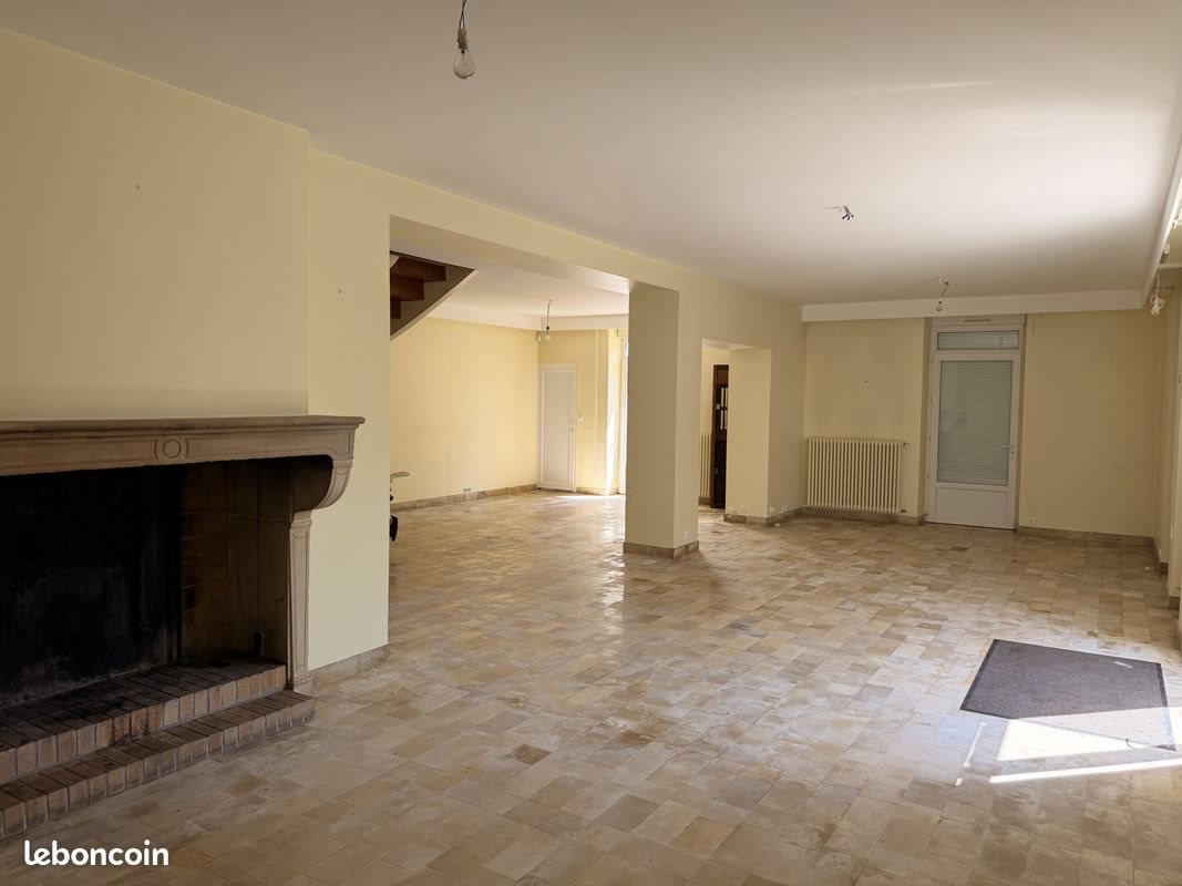 Maison à vendre, 240m², Arc-sur-Tille