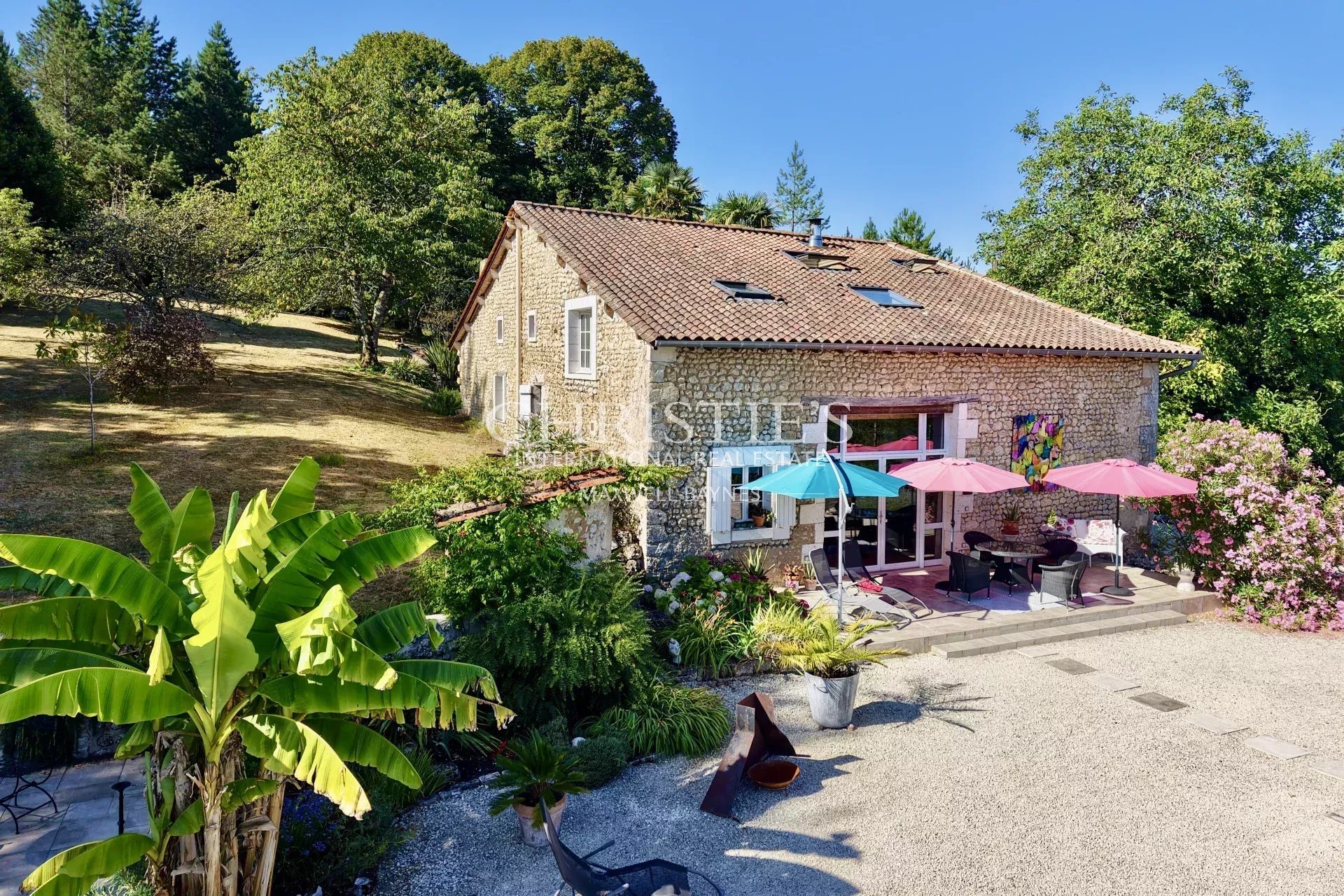 Maison à vendre, 215m², Montmoreau